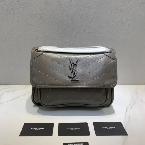 Model：633158 Size：28x20.5x8.5cm