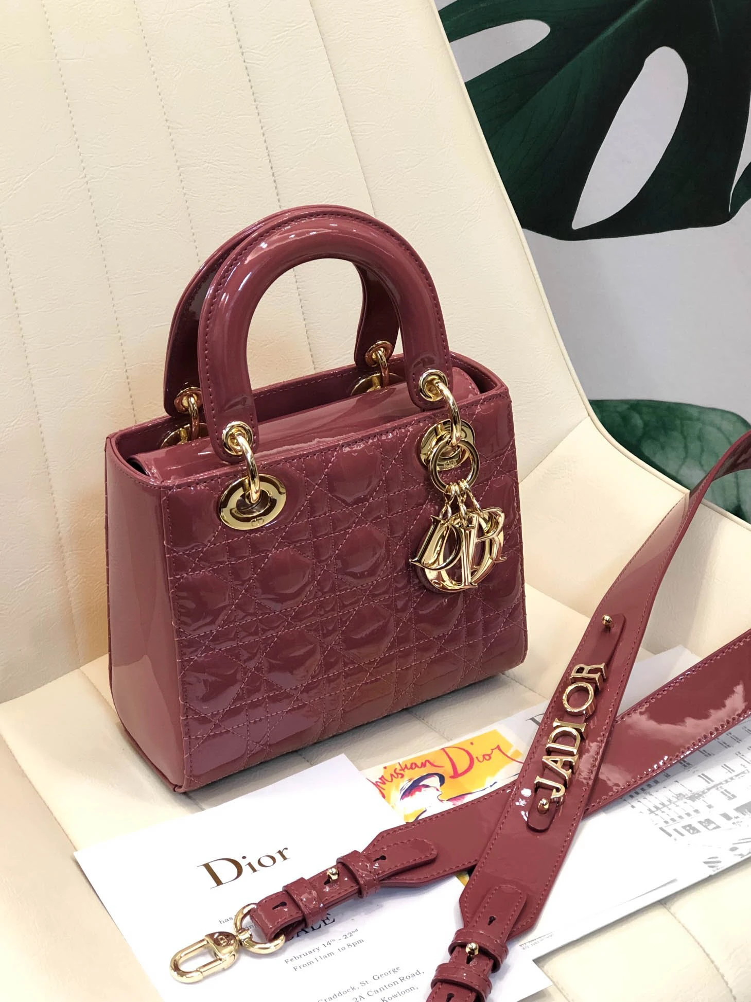 i3e6c407d965d06bc5dfea481770f3139