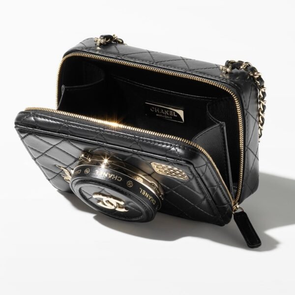 CHANEL CAMERA BAG