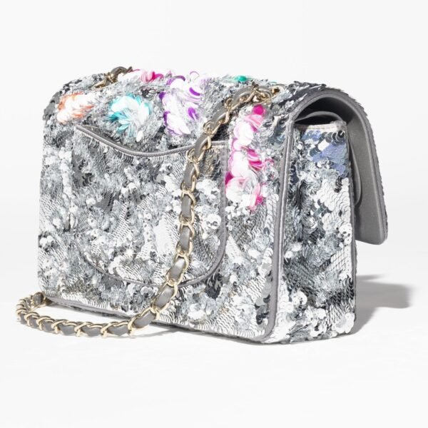 Classic 11.12 Handbag