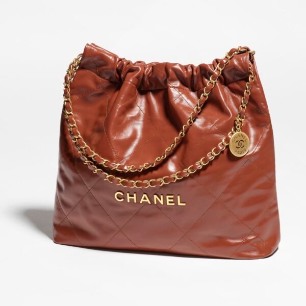 CHANEL 22 HANDBAG