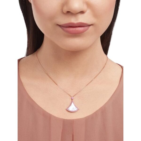 DIVAS’ DREAM Necklace