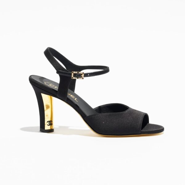 Cruise 2024/25 Sandals