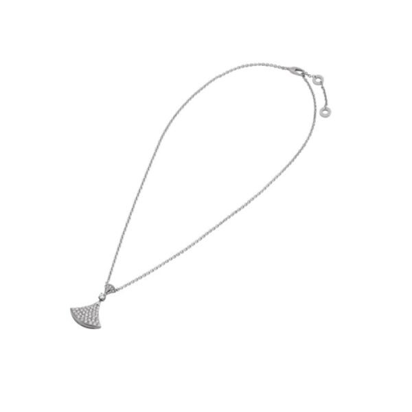 DIVAS’ DREAM Necklace