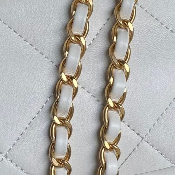 Chanel 24B AS5038 Lambskin Clutch White