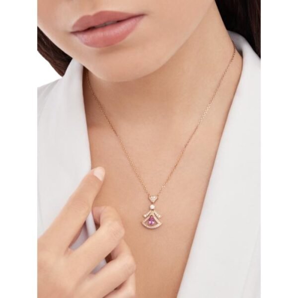 DIVAS’ DREAM Necklace