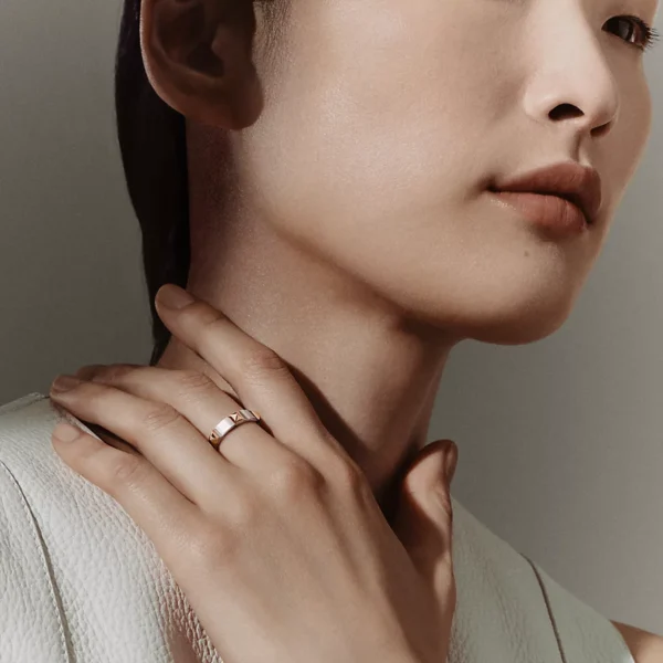 Herm??s Clou dH ring