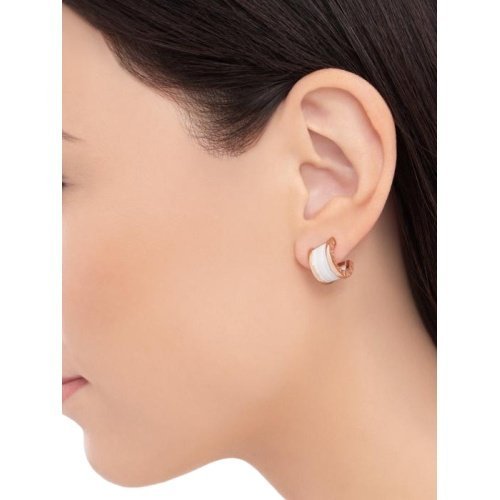 98960fc303b4490161f1ca339c984683576f8be1