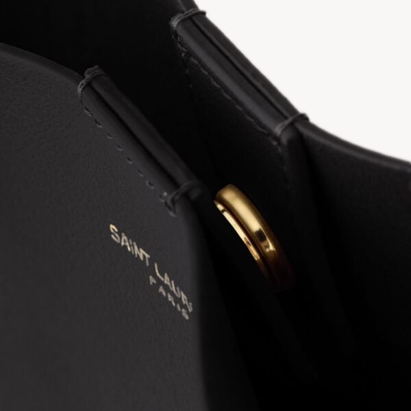 YSL Shopping Saint Laurent In Leather