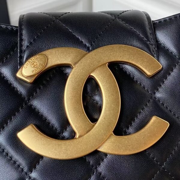 Chanel 24C Vintage Logo Small Quilted Lambskin Shoulder Bag AS4609 Black