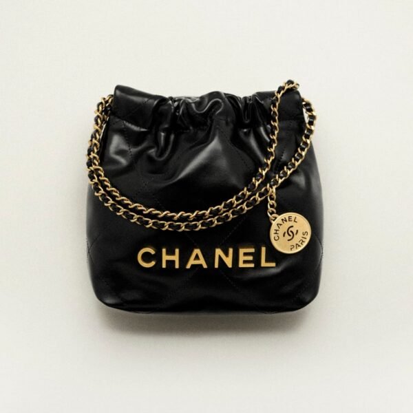 CHANEL 22 MINI HANDBAG
