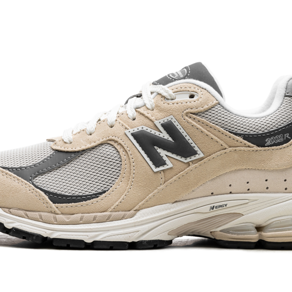 2002R "Sandstone Magnet" M2002RFA