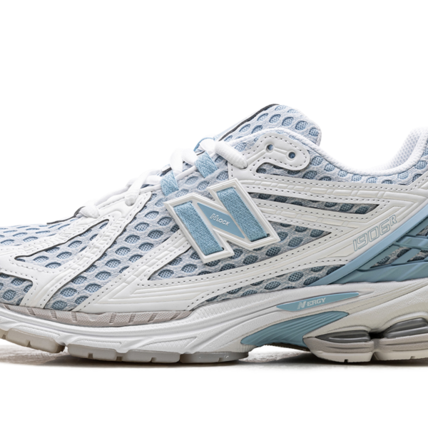 1906R "Chrome Blue" M1906RBL