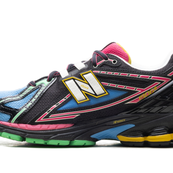 1906R "Black / Pink - Footlocker Exclusive" U1906RDM