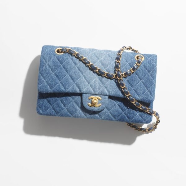 CHANEL CLASSIC 11.12 HANDBAG