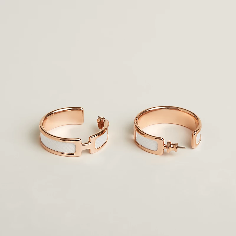 d982efcaecbc57004708b8d01f476ca7509b6876