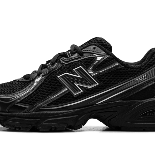 740 "Black Silver" U740BM2