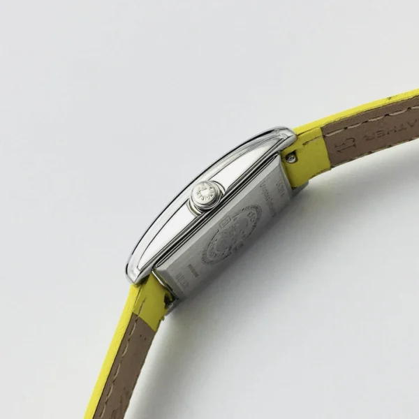 Longines Crocodile Series Diameter: 20.8*32mm