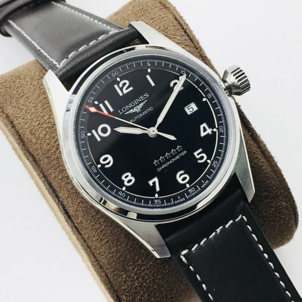 Longines Forerunner Watch Diameter: 40 mm Ident No.: 2824