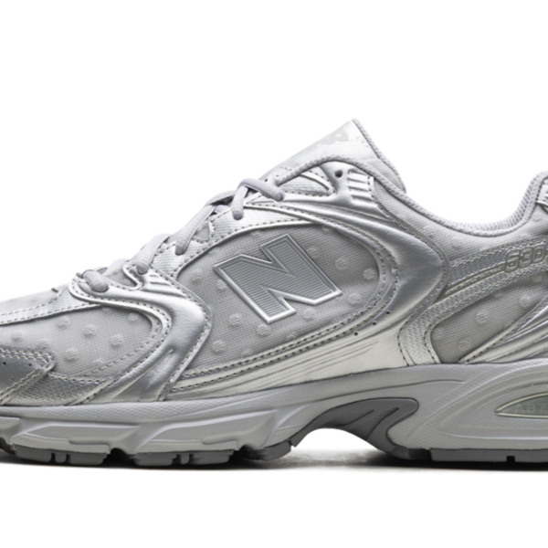 530 "Silver Metallic Raincloud Polka Dots" U530HFZ