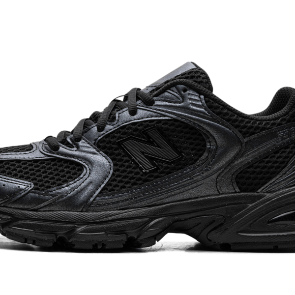 530 "Black Dark Grey" MR530PB