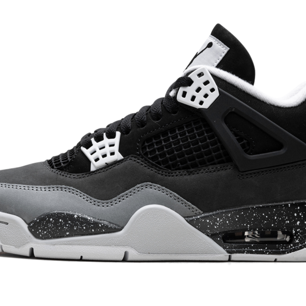 Air Jordan 4 "Fear" FQ8138 002