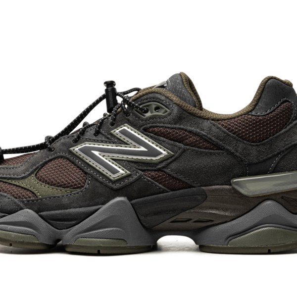 9060 "Blacktop/Dark Moss/Black" U9060PH