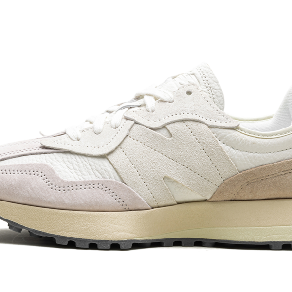 327 "Grey Day Moonrock" U327WGA