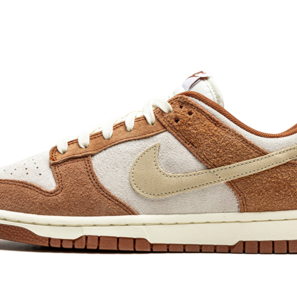 Dunk Low PRM "Medium Curry" DD1390 100