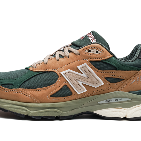 990v3 "Made in USA - Tan / Green" M990WG3